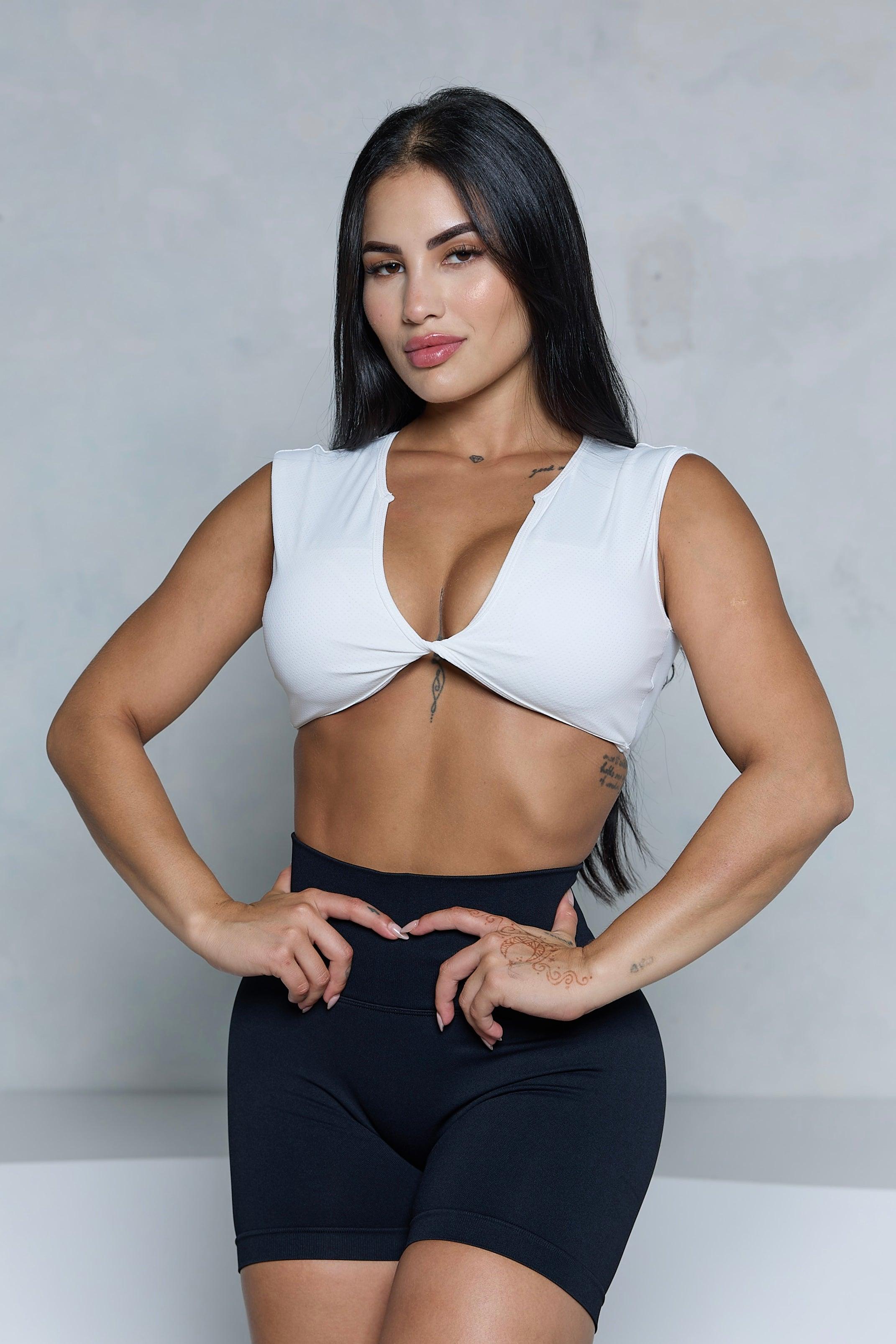White Twist Top - Pcheebum