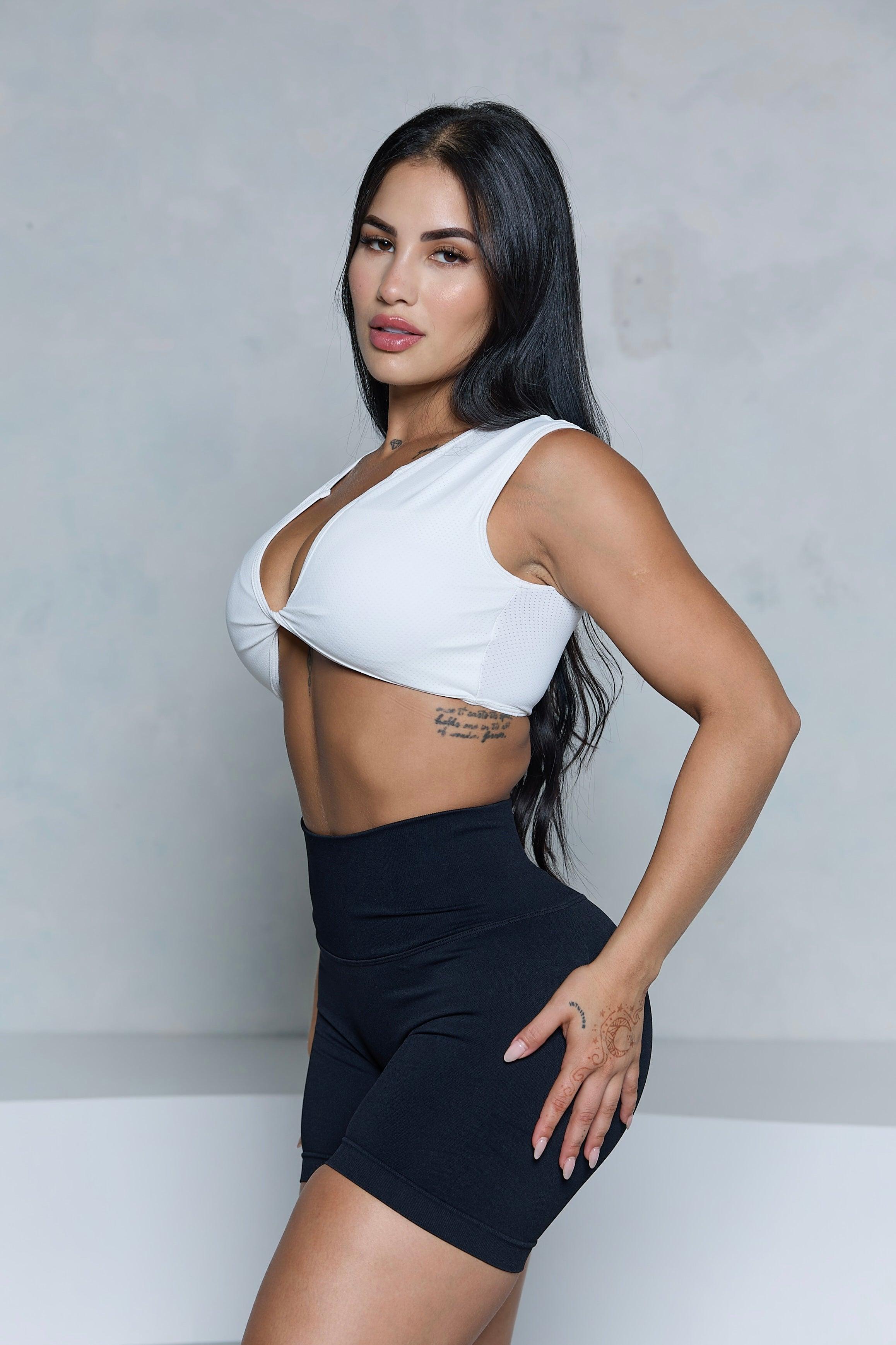 White Twist Top - Pcheebum